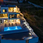 Bonella Tatil Evi *