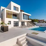 Bonella Tatil Evi Novigrad (Dalmatia)