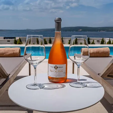 Bonella Novigrad (Dalmatia)