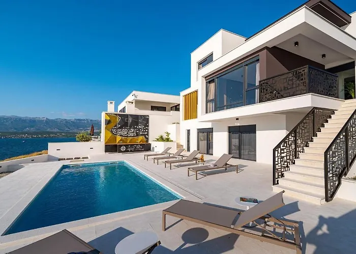 Bonella Novigrad (Dalmatia)